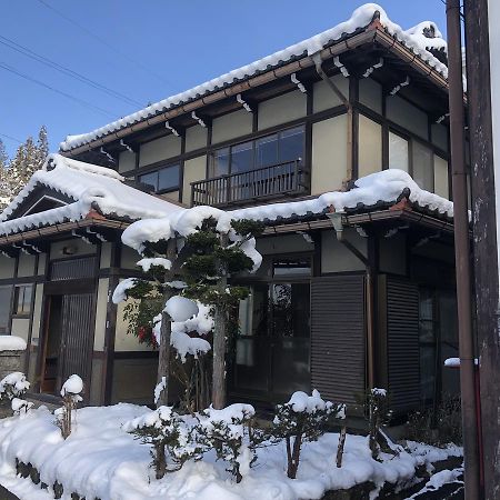 Guesthouse Takayama Hanzansha Exterior foto